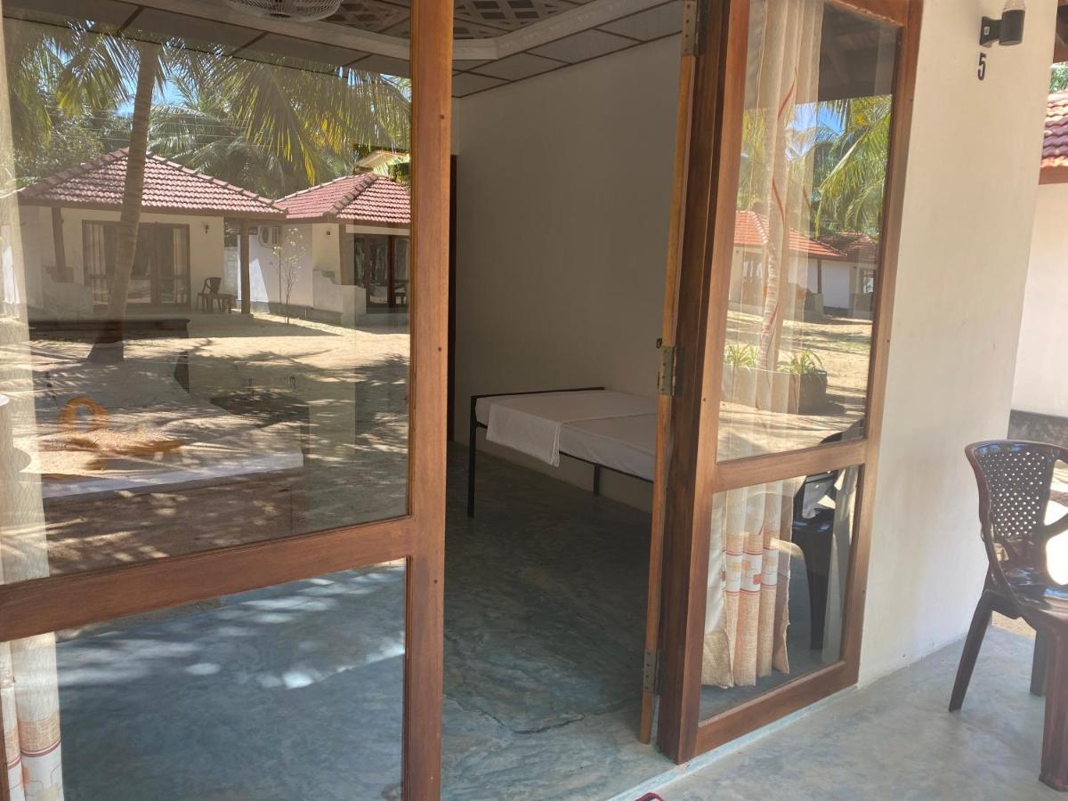 Sea Sand Resort Kalpitiya Eksteriør billede